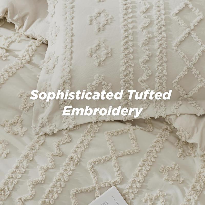Tufted Boho Comforter Set – Soft & Elegant, All Season