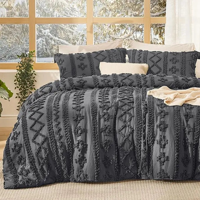 Tufted Boho Comforter Set – Soft & Elegant, All Season
