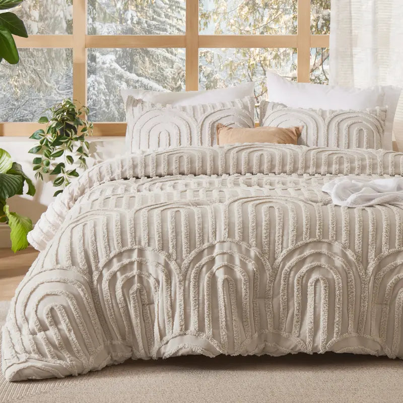 Tufted Boho Comforter Set – Soft & Elegant, All Season